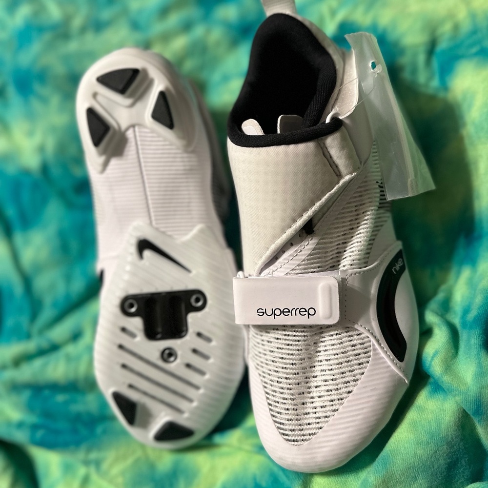 White Nike superrep cycling shoes